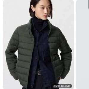 Uniqlo dark green ultra light down hooded puffer XS womens